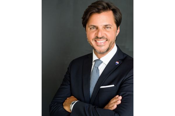 RE/MAX ITALIA supera le aspettative nel 2023: crescita e innovazione nel mirino per il 2024 2024